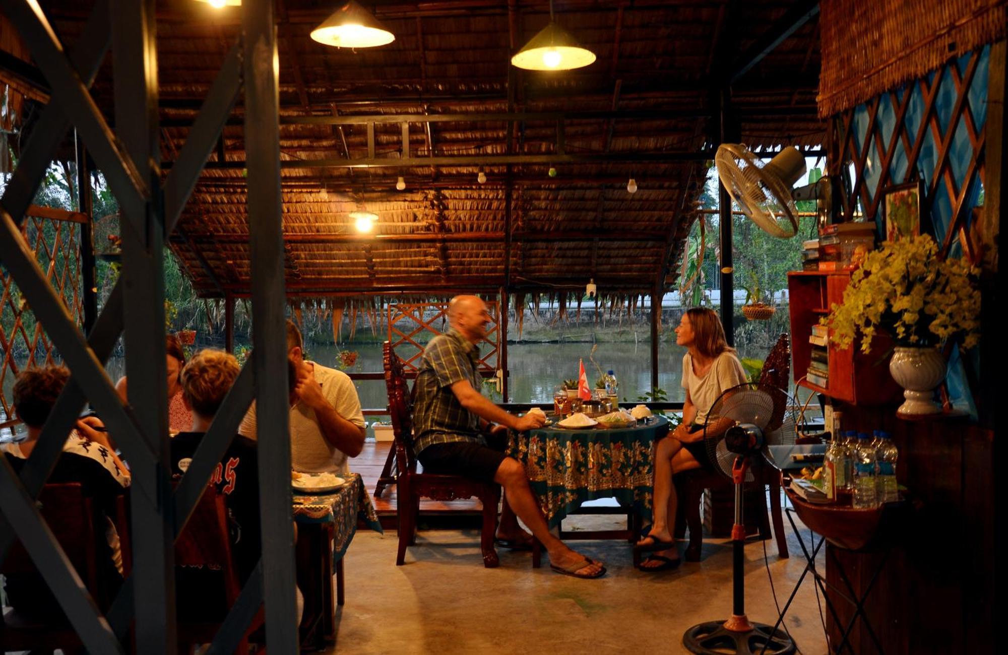 Bosa Homestay - Mekong Riverside カントー エクステリア 写真