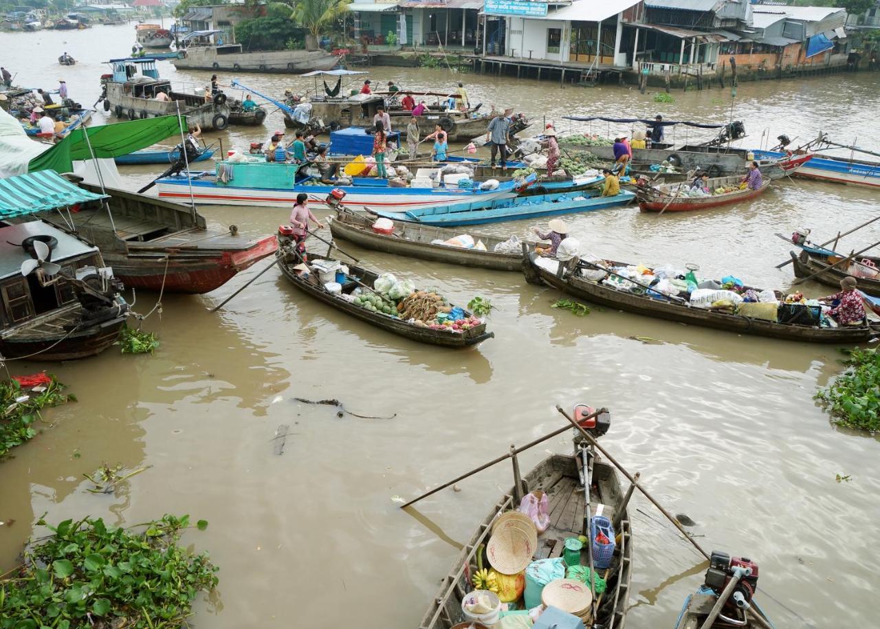Bosa Homestay - Mekong Riverside カントー エクステリア 写真